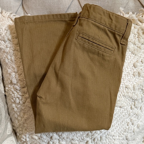 Set of Four Toddlers Pants (size 3T) - Picture 9 of 13